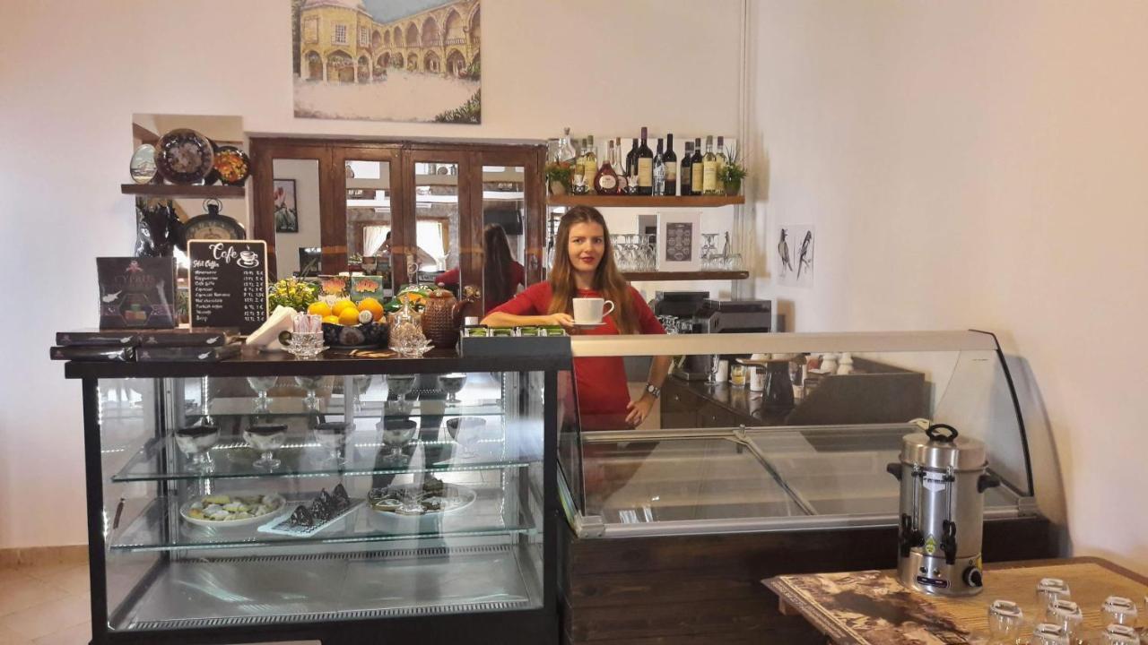 Golden Palms Guest House & Cafe Famaguszta Kültér fotó